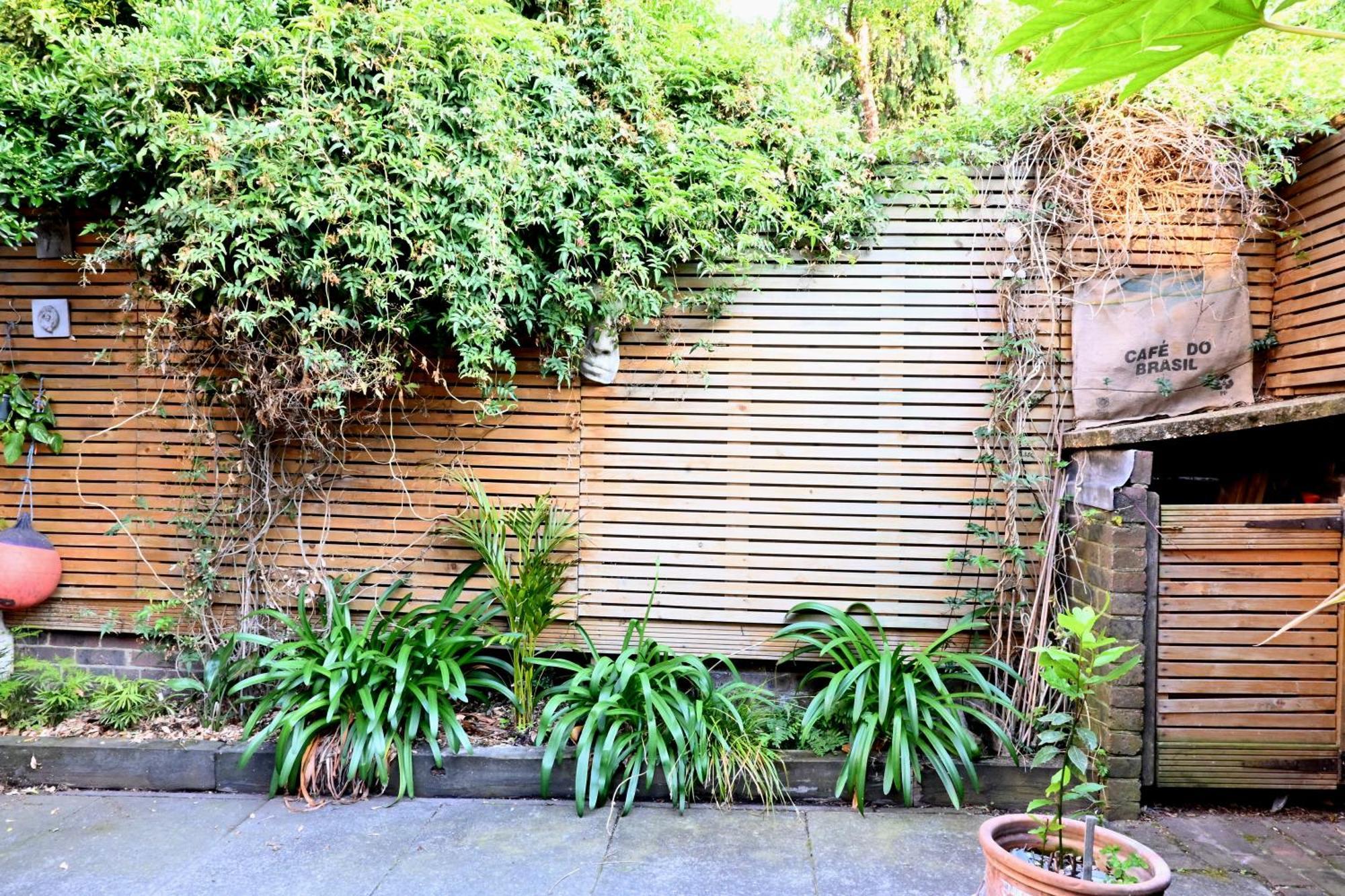 ロンドン 3-Bed House With Amazing Gardenヴィラ エクステリア 写真